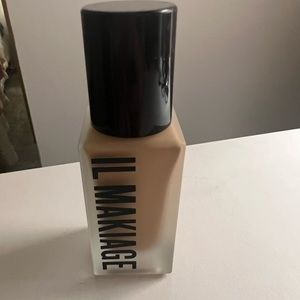 Il Makiage Woke Up Like This foundation, shade 95